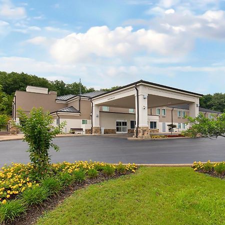 Holiday Inn Express Hurricane Mills Waverly By Ihg Exterior photo