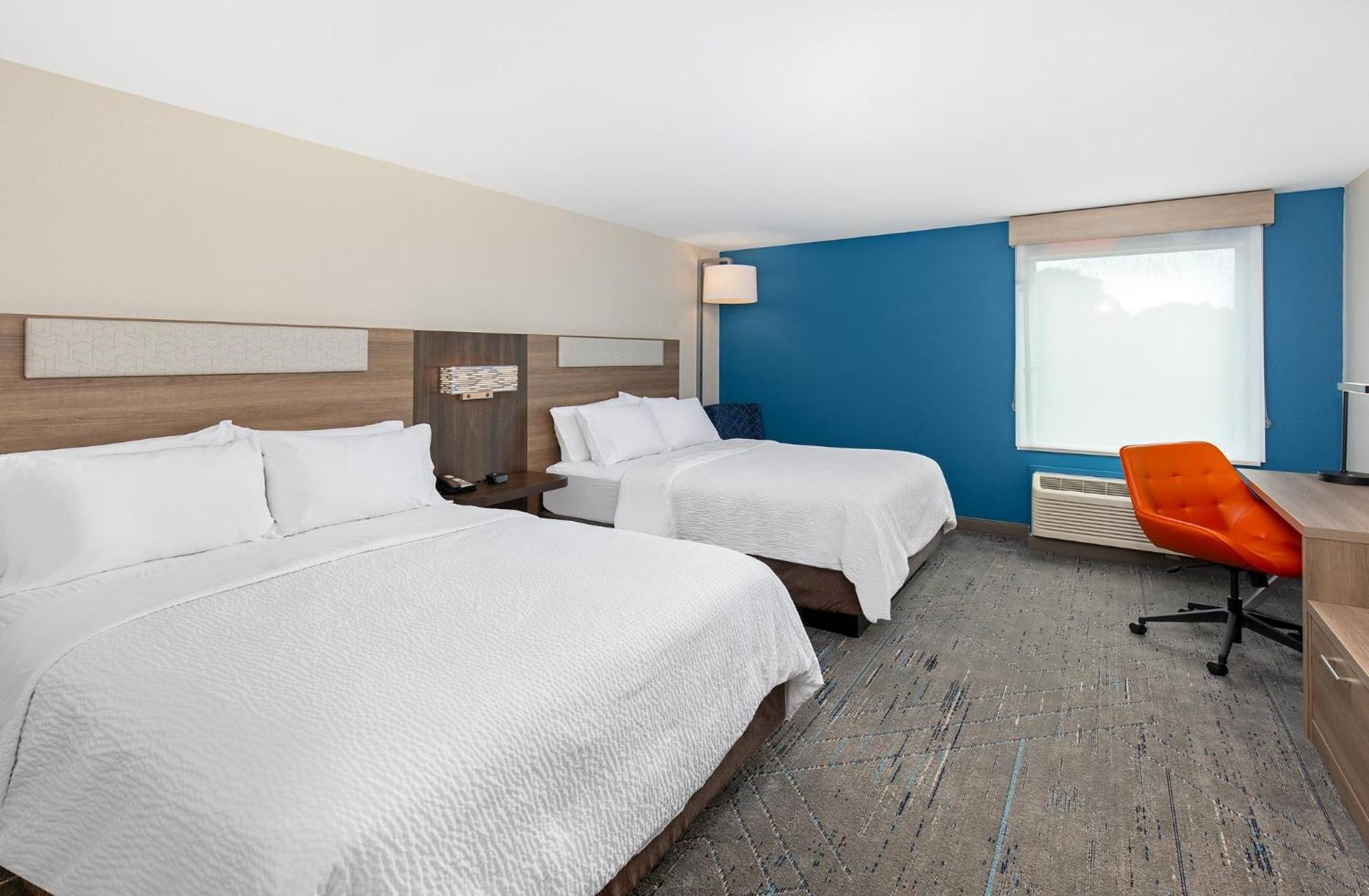 Holiday Inn Express Hurricane Mills Waverly By Ihg Exterior photo