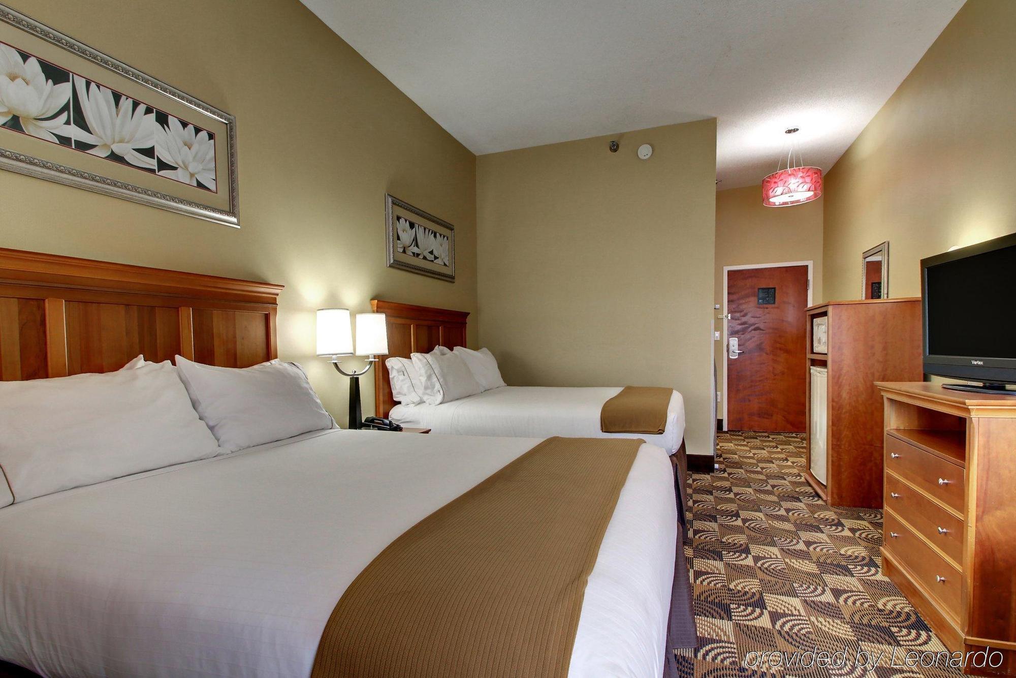 Holiday Inn Express Hurricane Mills Waverly By Ihg Exterior photo